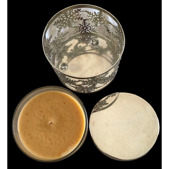 Bath & Body Works Salted Caramel Candle w Snowflake Sleeve Slatkin & Co 4 oz NEW - Picture 8 of 9